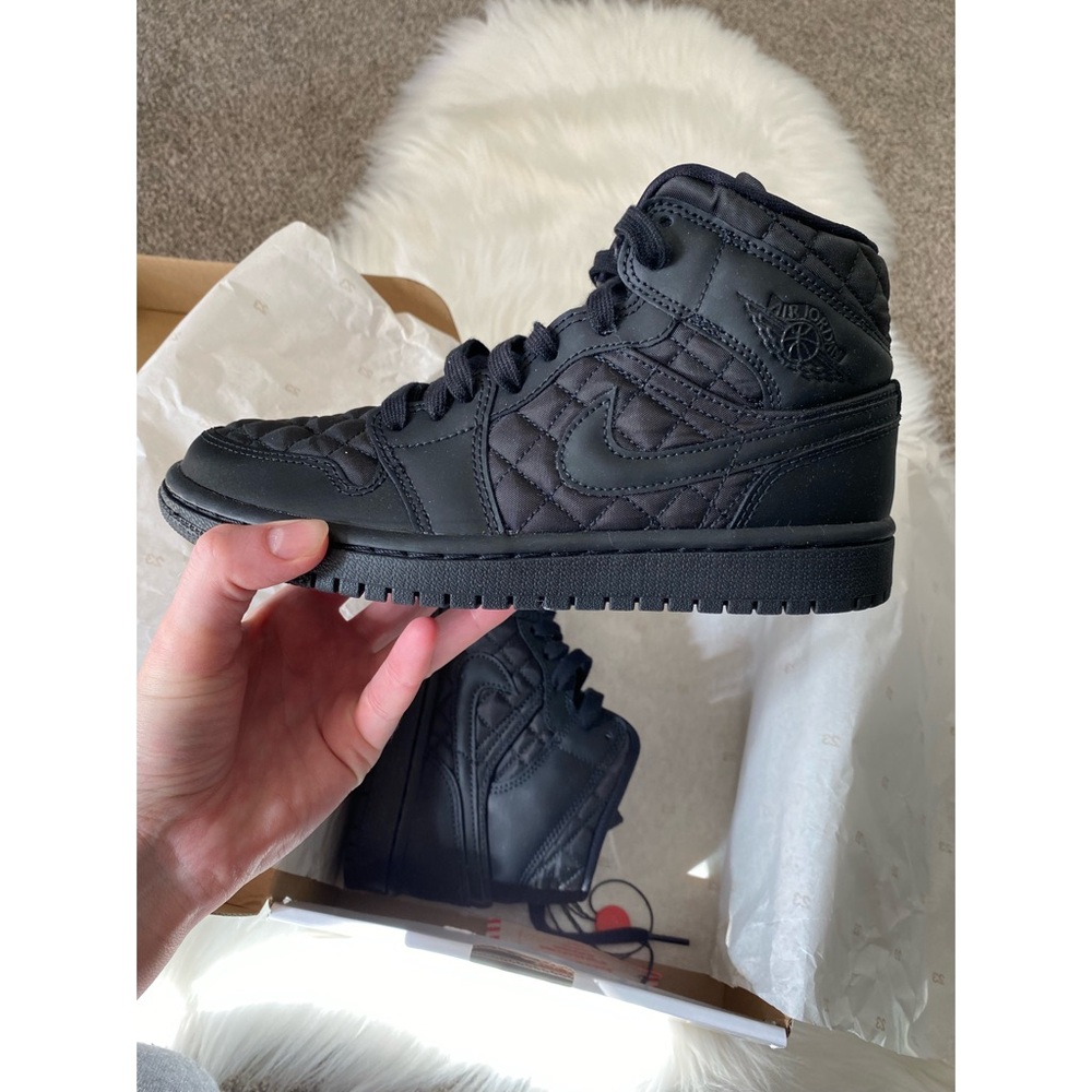 Nike Jordan 1 Mid Quilted Sneakers